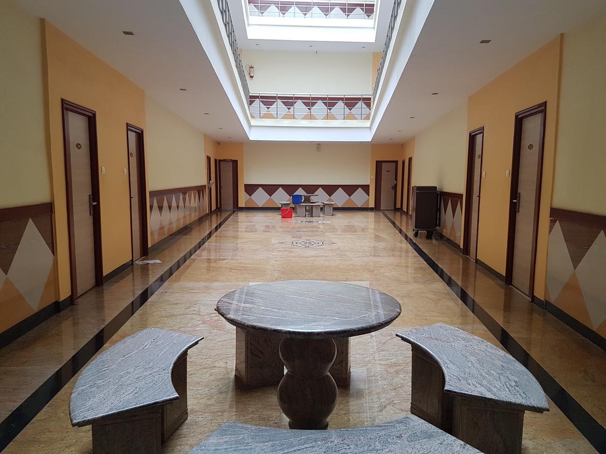 Hotel Subhalakshmi Palace Karaikkudi Exterior photo
